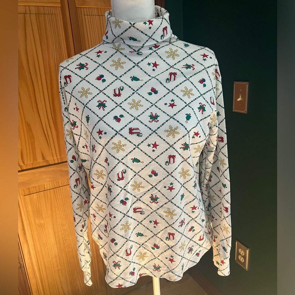 Cabin Creek Christmas Turtleneck